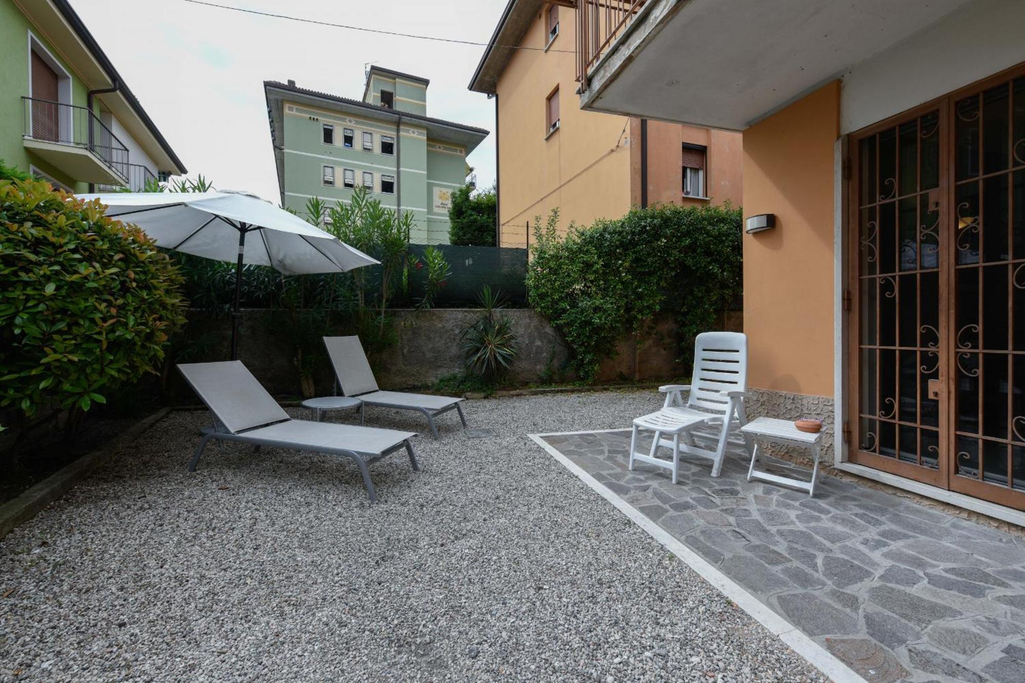 Garden Apartment Bardolino Ngoại thất bức ảnh